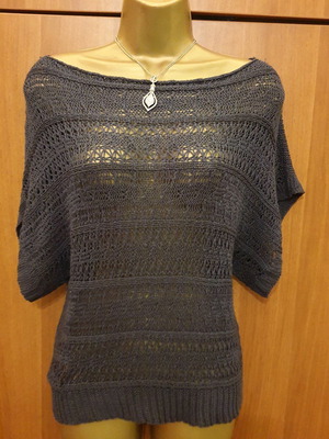 Stradivarius jumper navy blue crochet size S used