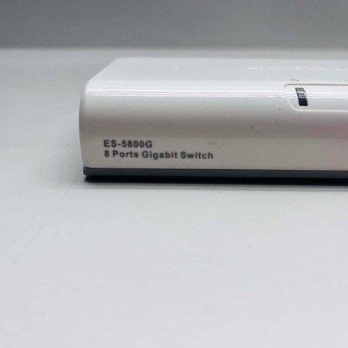 Edimax ES-5800G Gigabit Switch 8-Port like new