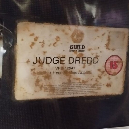 Judge Dredd VHS sealed, English, no subtitles, 1996 action sci-fi