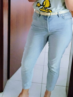 Mom Jeans H and M like new, size XXL