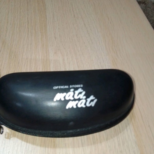 Women’s sunglasses used EL Gio Mati mati