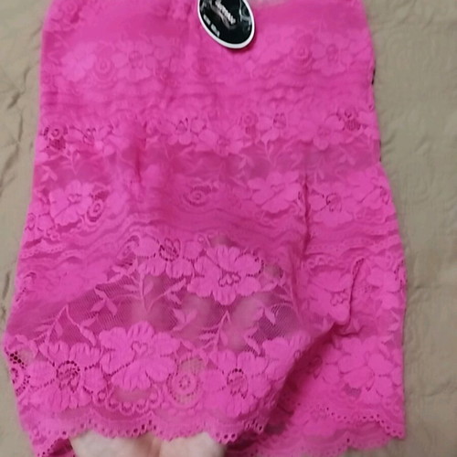 Pink lace lingerie new, size Small