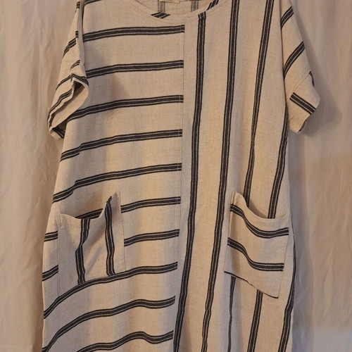 Spiga dress like new, natural tones with black stripes, size XL