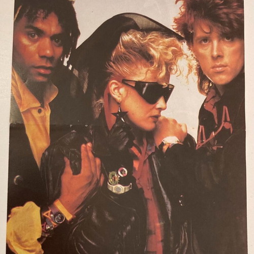 Michael J Fox - Thompson Twins Poster from Manina magazine In good condition Price 4 Euros