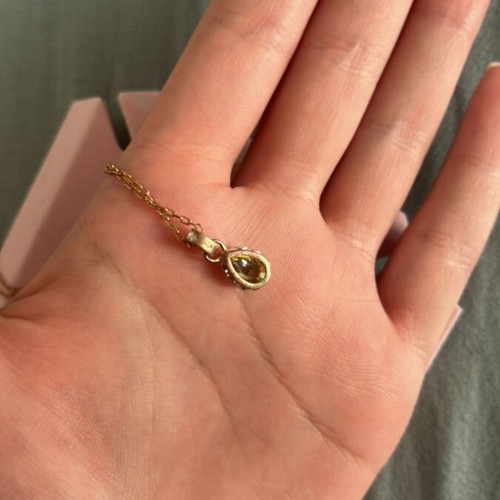 Swarovski necklace and earrings set green and gold, like new
