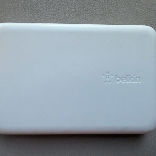 Belkin Magsafe Charger 5000mAh used wireless