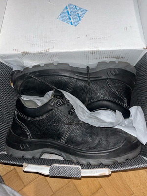Safety Jogger low work shoes like new, size 44, black