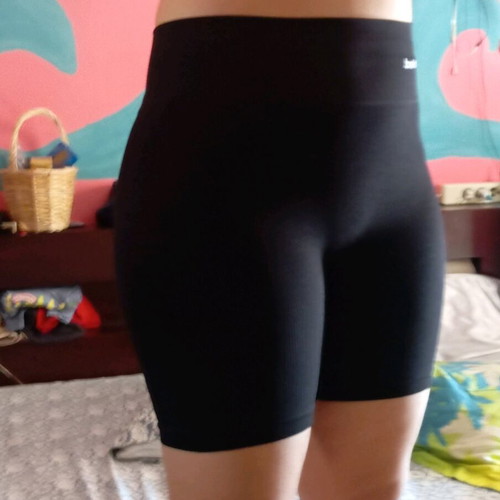 Bekkin leggings like new, black M and leopard S