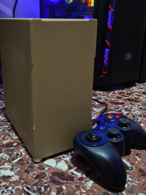 PC παιχνιδομηχανή με AMD APU, σαν καινούργιο, 177 παιχνίδια