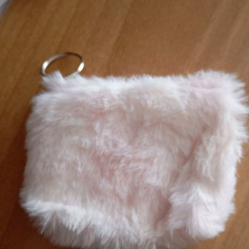 White fluffy wallet new with zipper