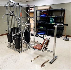 Multi gym station πολυμηχανημα πολυοργανο γυμναστικής με πλάκες βάρους 900 kg μαζί δίνονται και κ.α μηχανήματα δωρεάν μεταφορικά