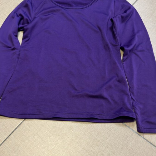 Women's purple blouse size S with small stitch cut