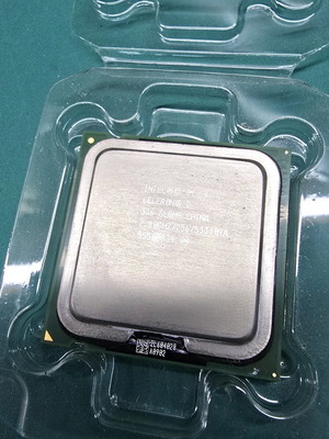 Intel Celeron 2.80GHz used with cooler