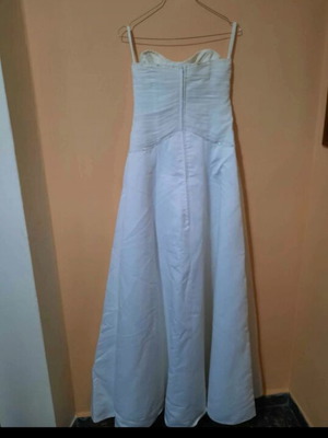 Silk wedding dress like new embroidered with stones