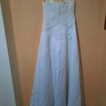 Silk wedding dress like new embroidered with stones