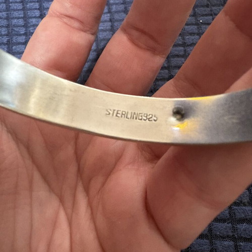 Silver bracelet used with safety chain and engraved details 925