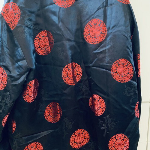 Tang Suit jacket 100% pure silk size L like new, black and red