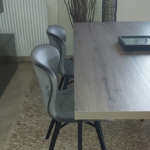 Dining set with 4 chairs like new, modern gray color