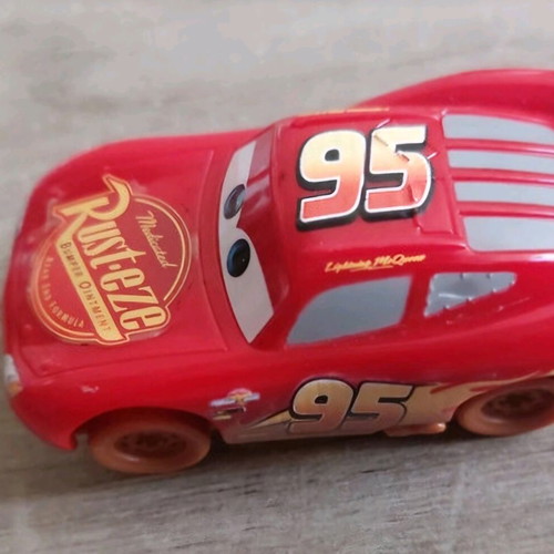 Crazy 8 Crashers Lightning McQueen toy car like new