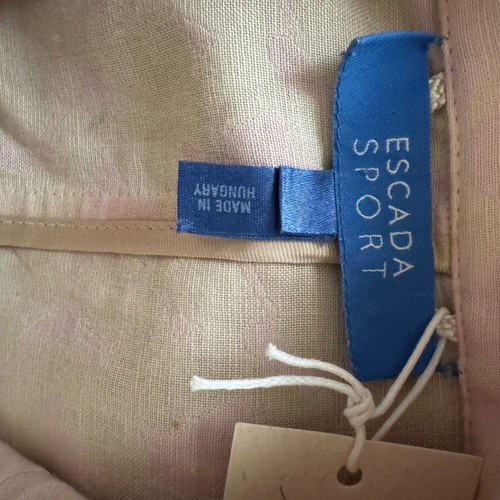 Escada sport suit like new, buttery pink, linen silk