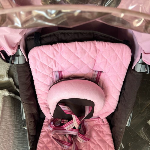 Maclaren Techno XLR stroller used, newborn to 30 kg, easy fold