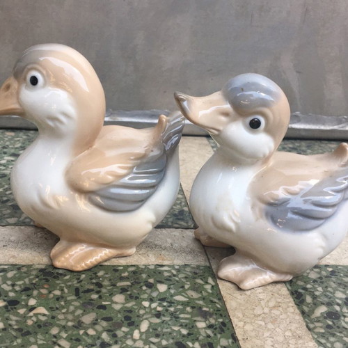 Porcelain ducks used, set of 2, decorative