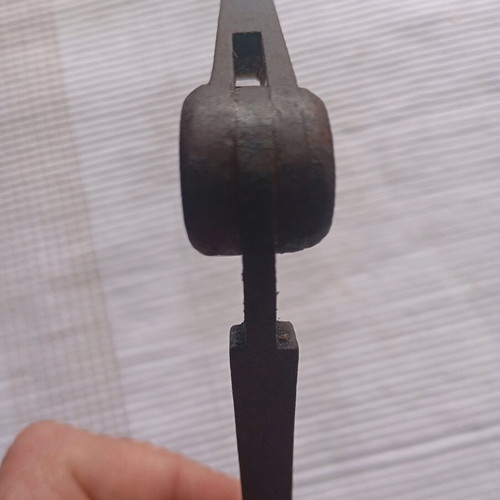 Metal antique compass used