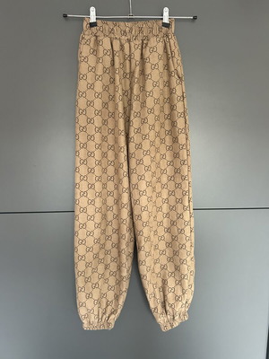 Women's sports pants beige size S like new