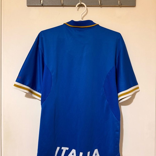 Italy 1997 jersey like new, size S