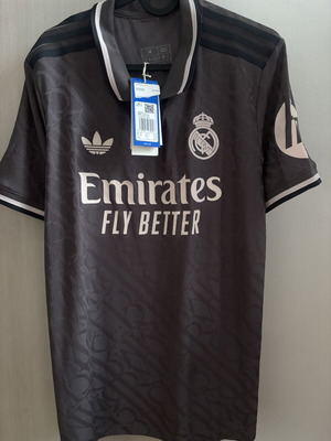 Ποδόσφαιρο φανέλα Real Madrid αυθεντική, μέγεθος Medium