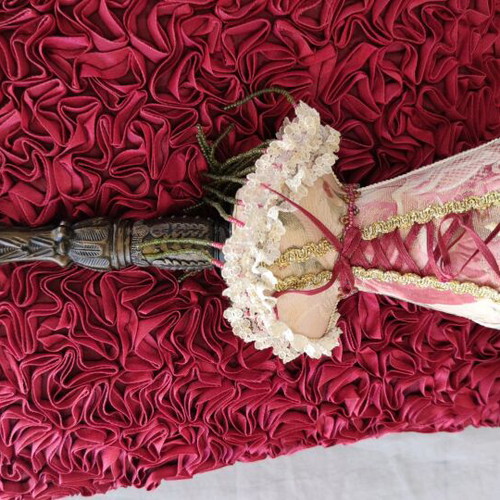 Decorative metal sculptures new, dancing couple and doll