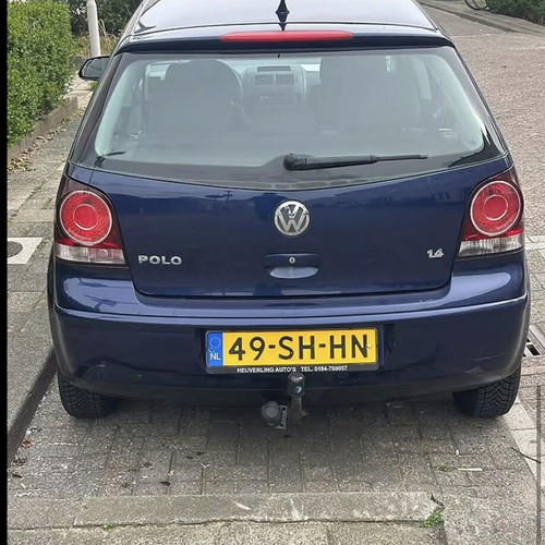 Volkswagen Polo Optive sedan like new, petrol, manual