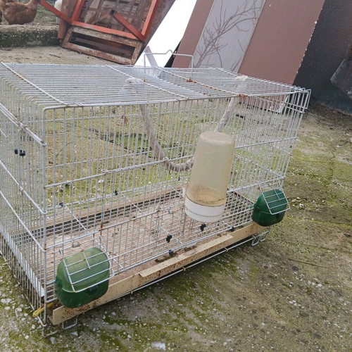 Bird cage used, dimensions 27×60