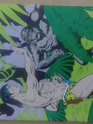 Tarzan Dragounis editions like new, issues 110 and 164