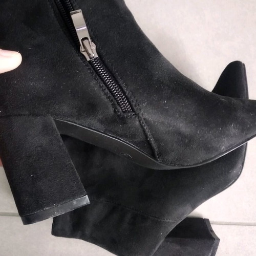 Alta Moda black ankle boots with velvet texture, like new, size 36
