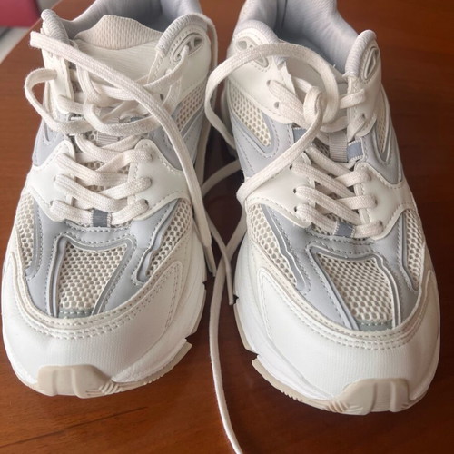 Zara white athletic shoes like new size 38