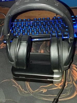 Razer Kraken X USB gaming headset like new, 7.1 surround sound