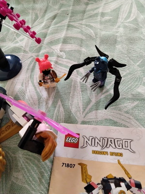 Lego Ninjago Mech Dragons Rising με 2 φιγούρες Sora και Wolf Musk Warrior σαν καινούργιο