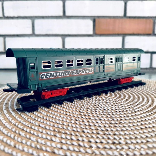 Electric train set with number 8 tracks