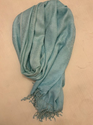 Εσάρπα μεταχειρισμένη τιρκουάζ με ανάγλυφα σχέδια