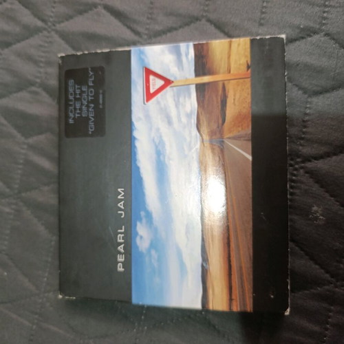 Pearl Jam Yield CD album used, Digipak edition