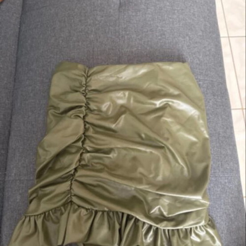 Skirt khaki shiny with side zipper size Small like new