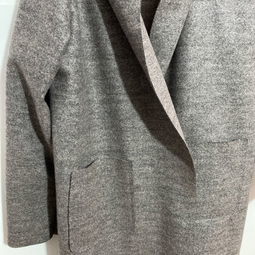 Grey coat like new, light wool
