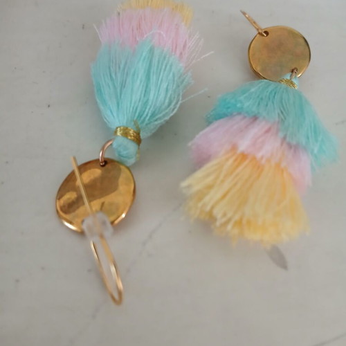Summer earrings new with colorful tassels and gold-plated metal details
