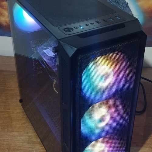 Gaming PC Ryzen 3 2200G GTX 660 8GB DDR4 SSD+HDD Windows 10 used