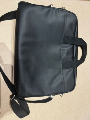Lacoste 15” laptop bag black like new