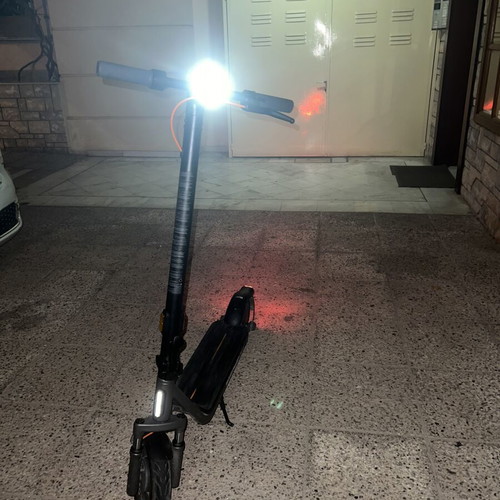 Xiaomi Scooter 6 Lite like new with very few mileage