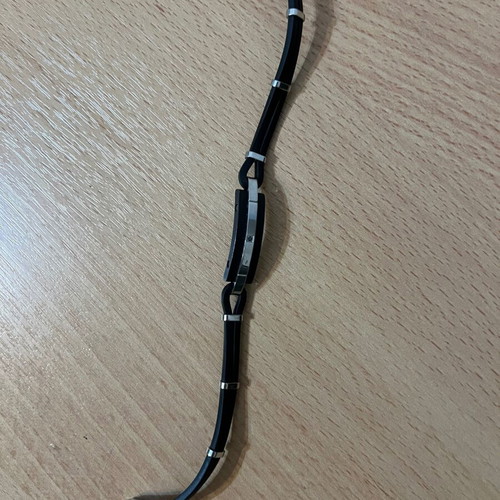 Comete men's bracelet like new, black and silver
