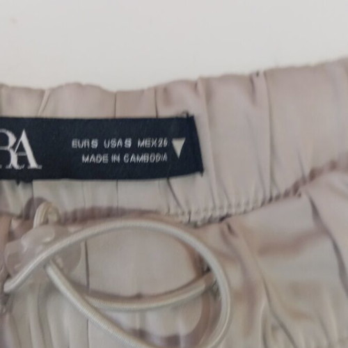 Zara cargo pants L-XL like new, ice color