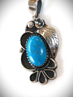 Μενταγιόν Τουρκουάζ Καινούργιο Ασήμι 925 Sterling Navajo Indian SBTS101